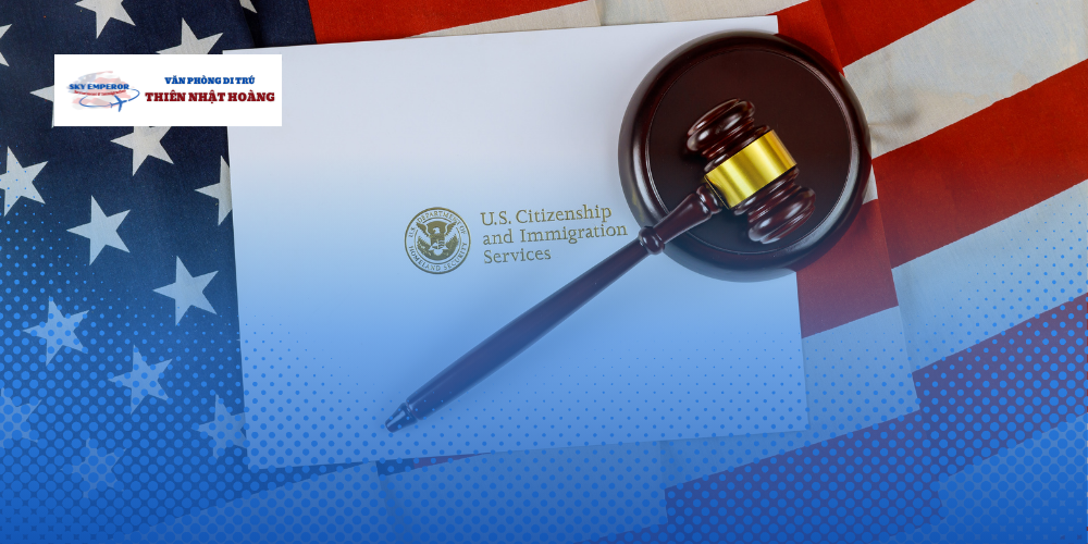 Sở di trú và nhập tịch hoa kỳ (USCIS) có những biến động mới về di trú Mỹ năm 2026