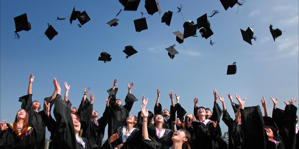 Những rủi ro cần biết khi chuyển diện tại Mỹ từ visa du học sang định cư EB-3 Unskilled