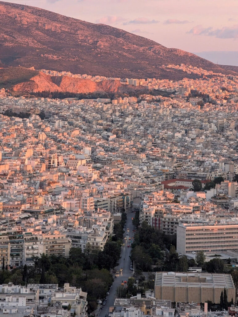 Cuộc sống nhà đầu tư Golden Visa Hy Lạp tại Athens